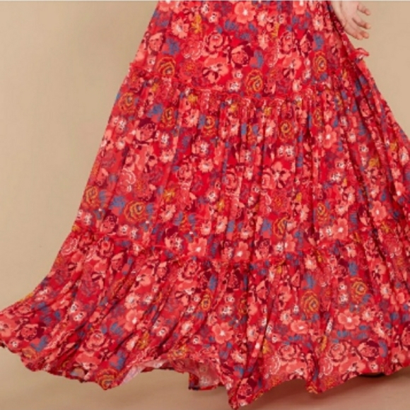 AURA Red Floral Print Maxi Dress - S - Picture 7 of 9